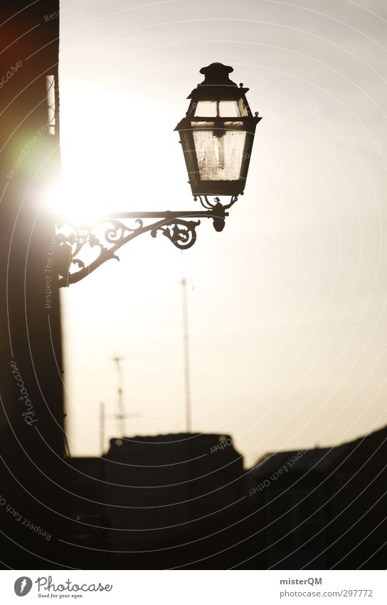 Lisa Leuchte. Kunst ästhetisch Laterne Straßenbeleuchtung Gasse mediterran Sonnenlicht Portugal Lissabon Romantik Städtereise Stadt Ferien & Urlaub & Reisen