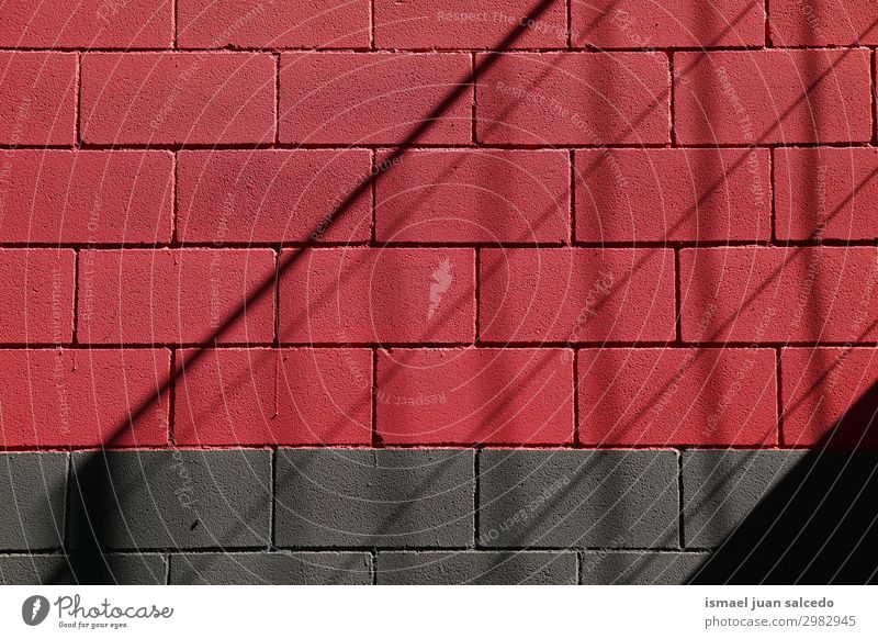 schwarzer und roter Wand abstrakter Hintergrund texturiert in der Straße Farbe mehrfarbig Konsistenz Muster Stein kaputt Architektur Strukturen & Formen