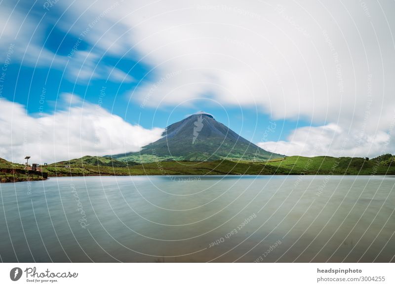 Vulkan Pico & See, Azoren, Portugal, gegen blauen Himmel Ferien & Urlaub & Reisen Tourismus Ausflug Abenteuer Ferne Freiheit Safari Expedition Sommer