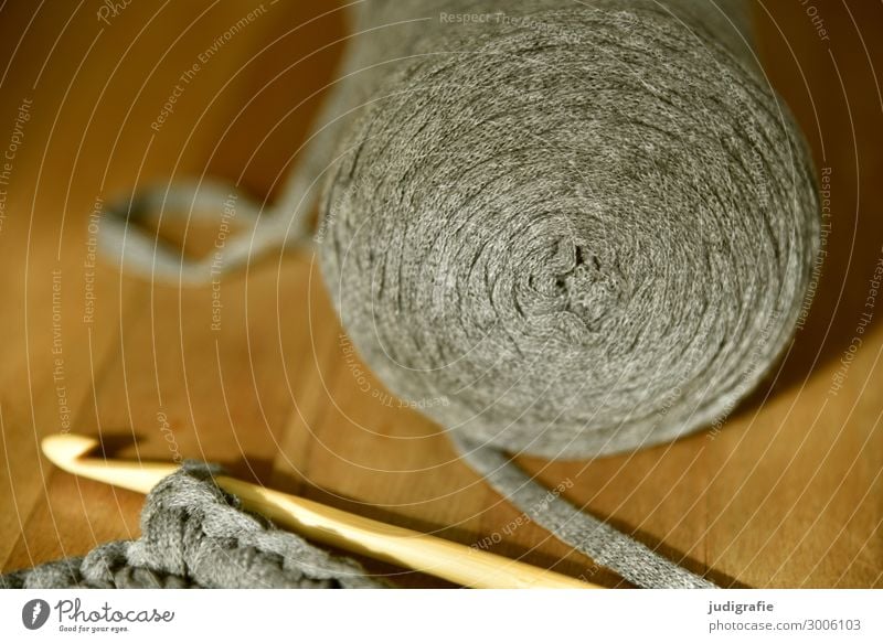 Häkeln Freizeit & Hobby Handarbeit stricken Häkelnadel Nähgarn Wolle Häkelgarn Strickgarn Textilgarn kuschlig Wärme braun grau einzigartig Erholung häkeln
