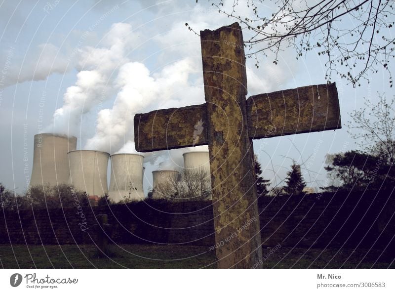 Braunkohle stirbt Umwelt Klima Klimawandel Industrieanlage Fabrik Zeichen kämpfen Tod Wut Ärger Friedhof Stromkraftwerke Rauchwolke Abgas Umweltverschmutzung