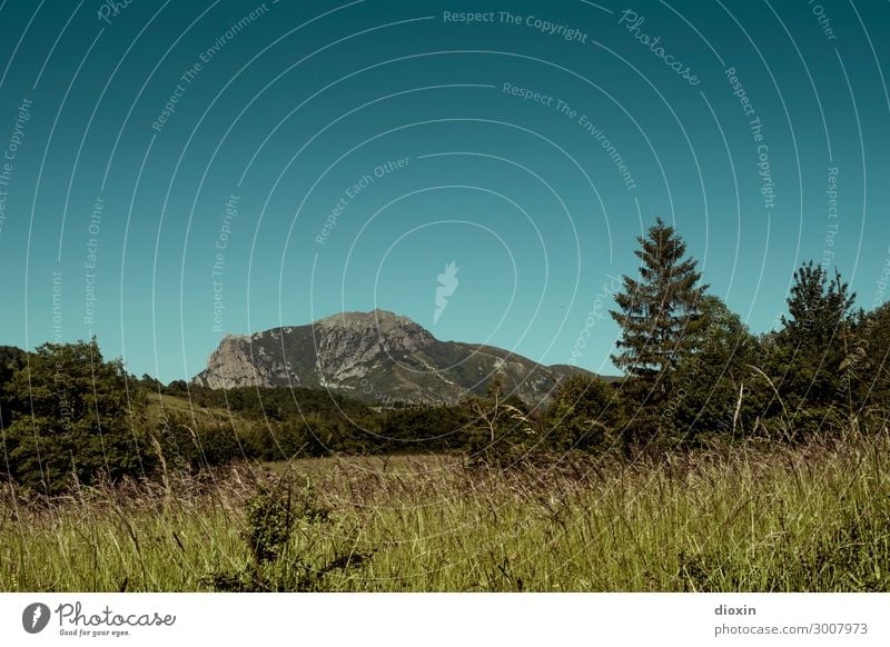 Grüner Himmel über dem Paradies Pyrenäen Natur Berge u. Gebirge Landschaft malerisch Hochland Umwelt Felsen