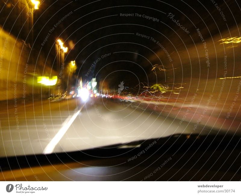 Highway to Hell dunkel Nacht Geschwindigkeit verwaschen Lampe Langzeitbelichtung Straße Licht Bewegung Fahrzeuge
