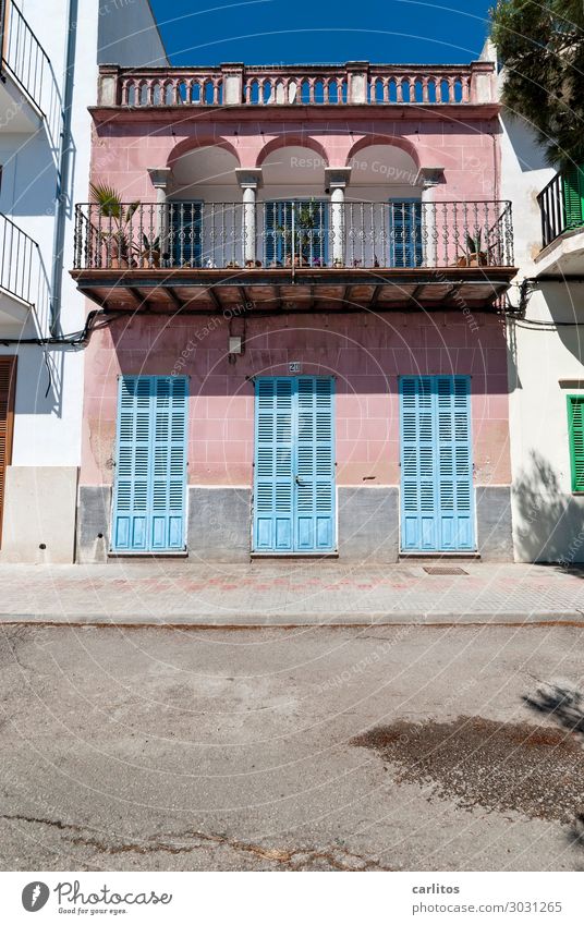 Casa rosa Spanien Mallorca Balearen Porto Colom Haus Hafen mediterran alt Romantik