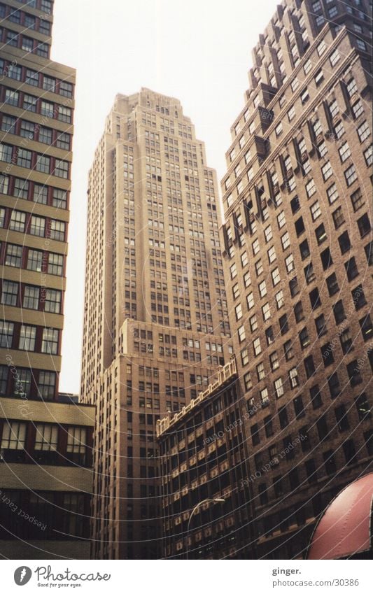 NYC Skyscraper Ferien & Urlaub & Reisen Städtereise bevölkert Hochhaus Gebäude Fassade hoch modern Stadt braun New York City Amerika Nordamerika USA Architektur
