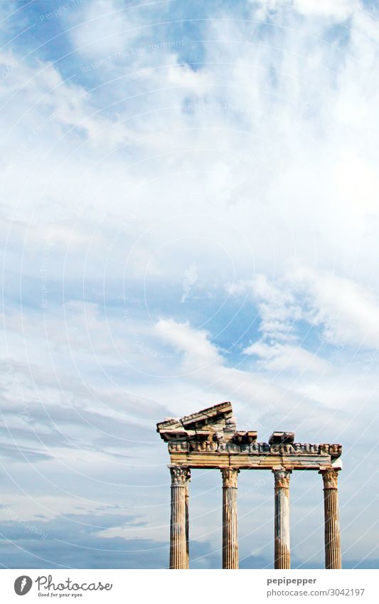 Apollon Tempel in Side Ferien & Urlaub & Reisen Tourismus Ausflug Sightseeing Skulptur Architektur Küste side Türkei Kleinstadt Hafenstadt Altstadt Ruine