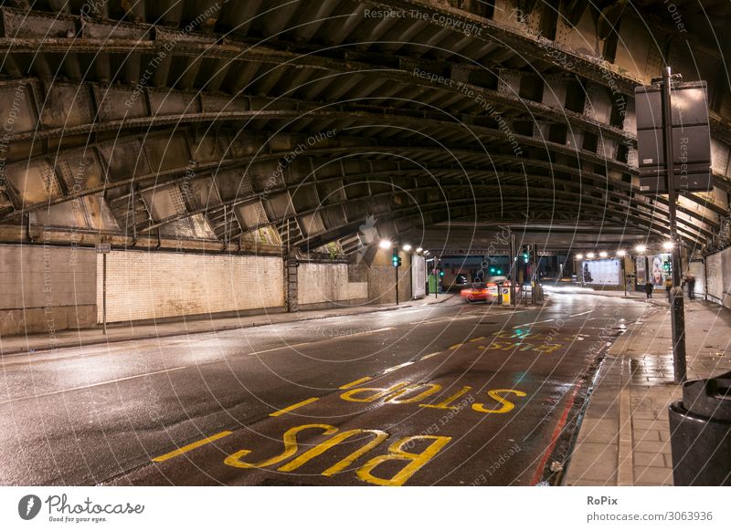 Nur wenige Straßen in einem Londoner Tunnel. Stil Ferien & Urlaub & Reisen Tourismus Ausflug Sightseeing Städtereise Wissenschaften Arbeit & Erwerbstätigkeit
