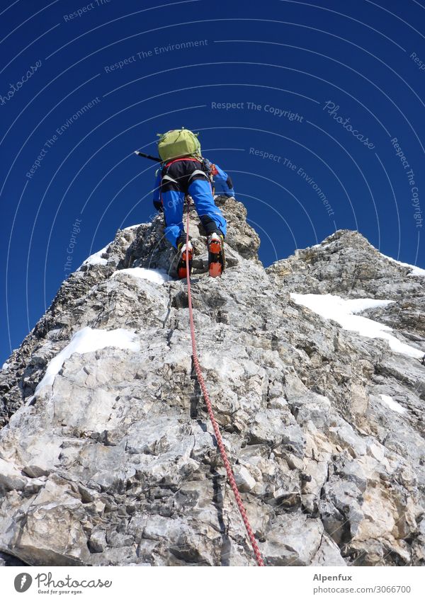 Gratwanderung Felsen Alpen Berge u. Gebirge Zugspitze Jubiläumsgrat Gipfel Gletscher Freude Glück Zufriedenheit Lebensfreude Vorfreude Begeisterung Ehre