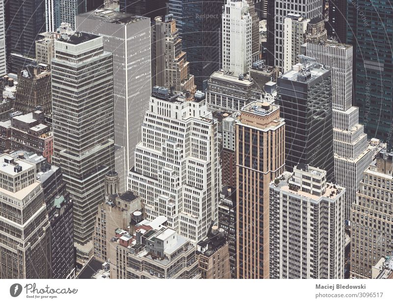 Retrostilisierte Luftaufnahme der Architektur von Manhattan, NYC. Reichtum Stil Ferien & Urlaub & Reisen Sightseeing Städtereise Häusliches Leben Büro