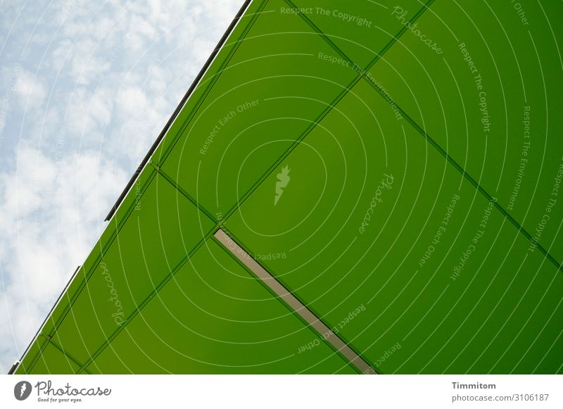 Zeit für Optimismus Gebäude Architektur Teilansicht Linien grün Himmel Wolken schönes Wetter freundlich Menschenleer Farbfoto