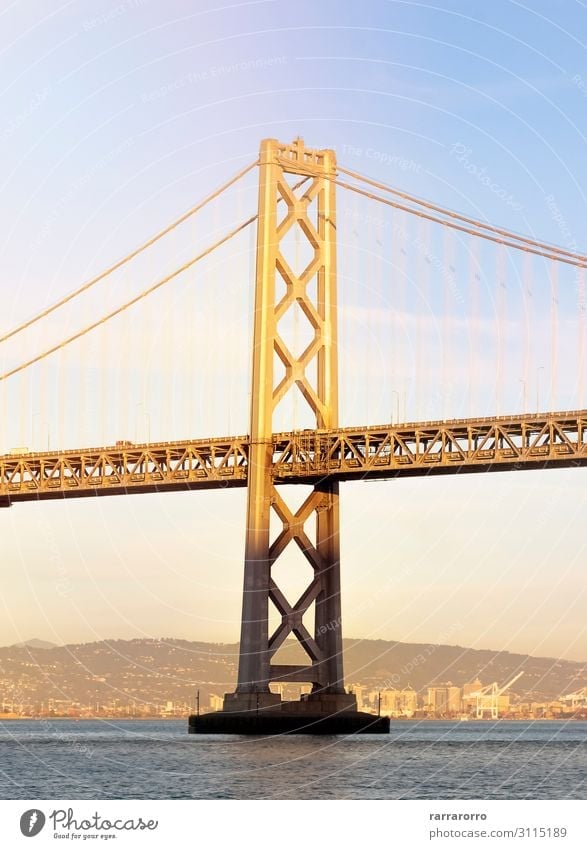 Turm der Oakland Bay Bridge in San Francisco Ferien & Urlaub & Reisen Tourismus Meer Landschaft Brücke Architektur Verkehr Stahl innovativ modern