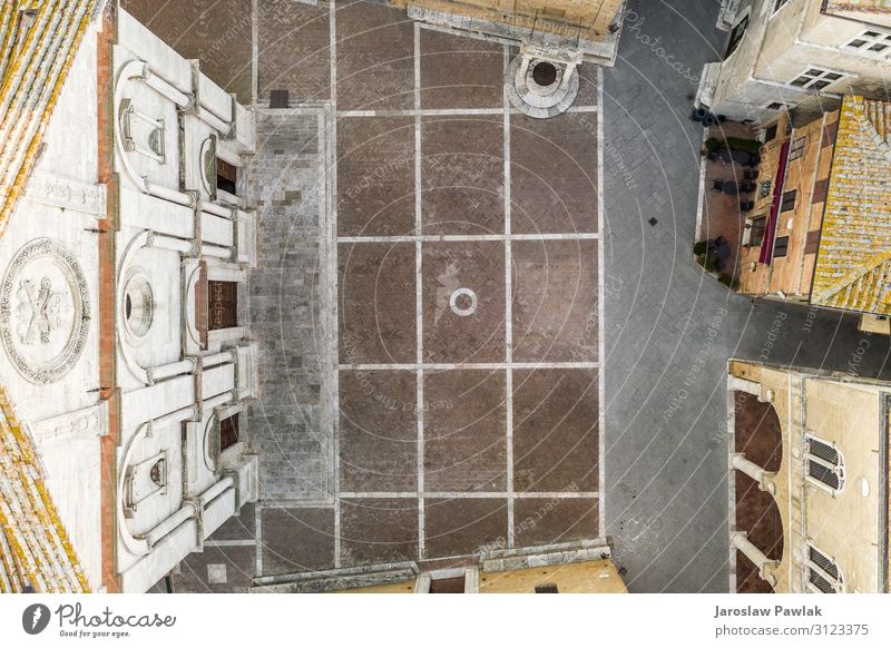 Der Hauptplatz in Pienza, Toskana, Foto von oben, aufgenommen von der Drohne. antik alt Italienisch historisch Architektur Stadt reisen Großstadt