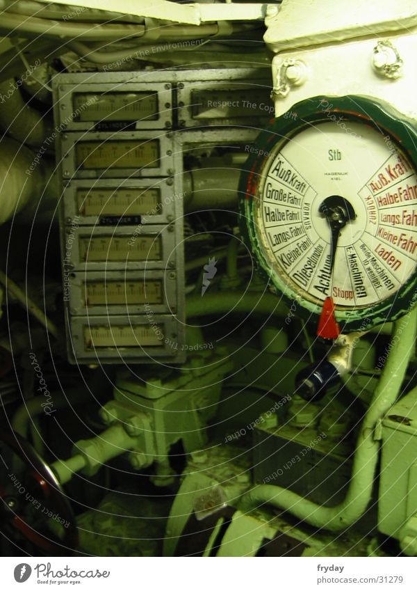 Uboot Innereien U-Boot Geschwindigkeit 1945 Elektrisches Gerät Technik & Technologie U 995 Absicherung Schleichfahrt Anzeige
