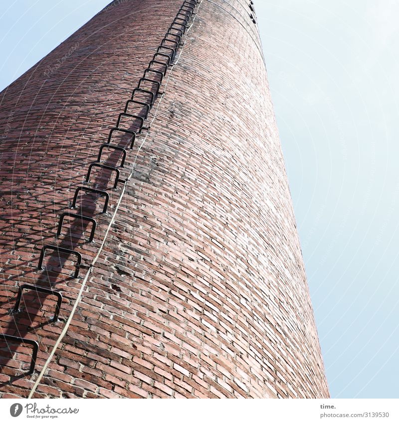 Halswirbelsäulentraining (XXIV) Arbeitsplatz Fabrik Industrie Technik & Technologie Energiewirtschaft Kabel Himmel Schönes Wetter Turm Bauwerk Gebäude