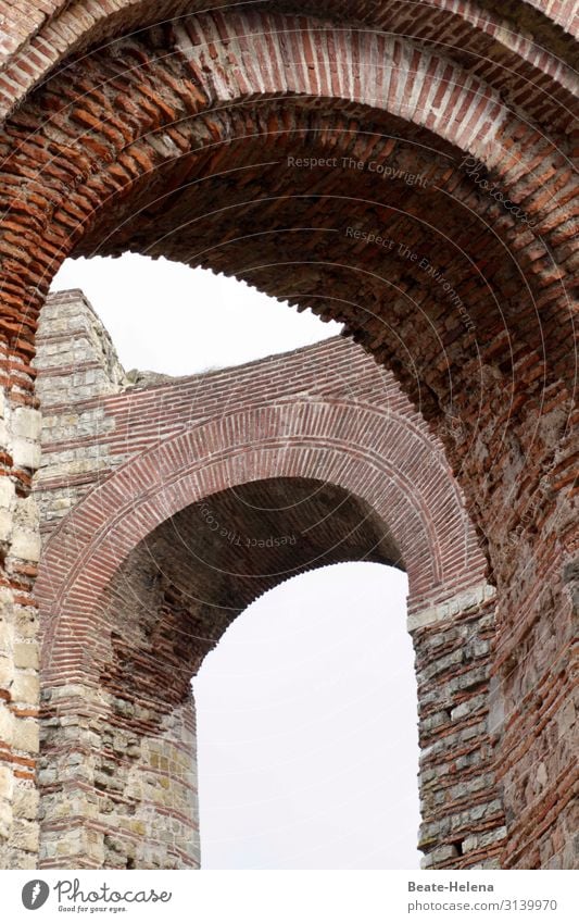 Trierer Impressionen 2 Altstadt Sehenswürdigkeit Gebäude Fragmente Torbogen Bauwerk römisch Wahrzeichen historisch