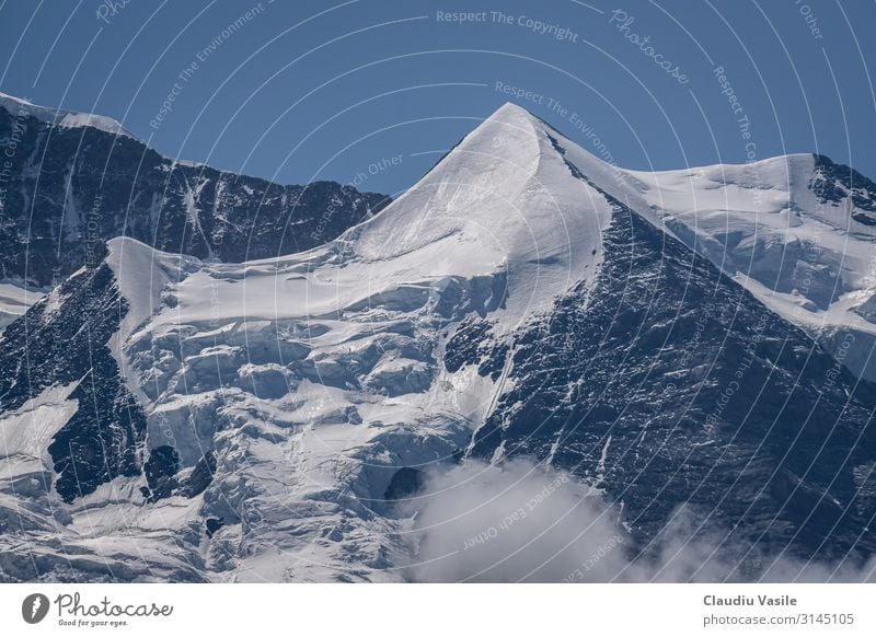 Silberhorn Berg, eine Schneepyramide Ferien & Urlaub & Reisen Tourismus wandern Landschaft Sommer Winter Klimawandel Schönes Wetter Nebel Eis Frost