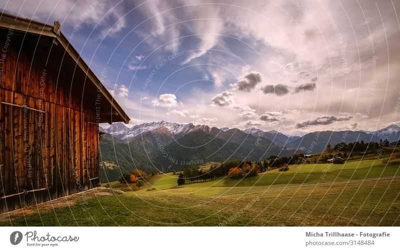 Alpenlandschaft in Österreich Ferien & Urlaub & Reisen Tourismus Berge u. Gebirge wandern Natur Landschaft Himmel Wolken Herbst Schönes Wetter Gras Gipfel