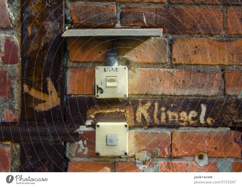 Klingel und Licht DDR - ein lizenzfreies Stock Foto von Photocase