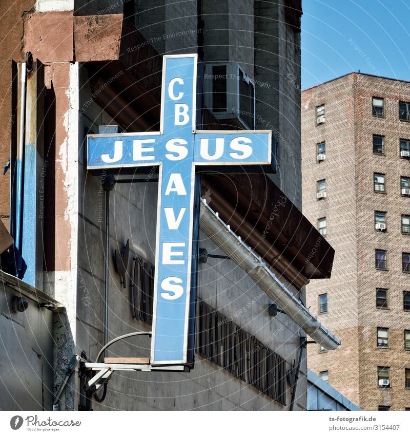 Christ in Blue - Jesus in New York Ferien & Urlaub & Reisen Städtereise Häusliches Leben Wohnung Taufe New York City Stadtzentrum Menschenleer Haus Kirche