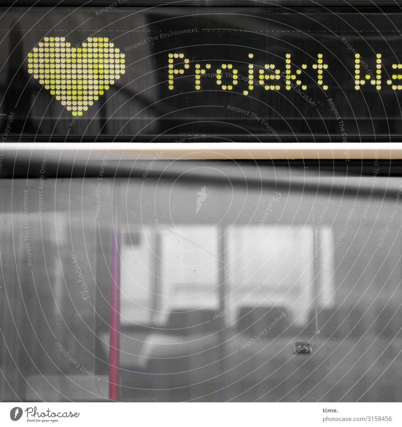 Projekt <3 Informationstechnologie Anzeige Bus Sitzgelegenheit Glas Metall Zeichen Schriftzeichen Schilder & Markierungen Herz Netzwerk Neugier Interesse Idee