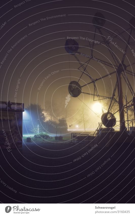 🎡 Nebel Rummel Jahrmarkt Kirmes Nacht Fahrgeschäfte