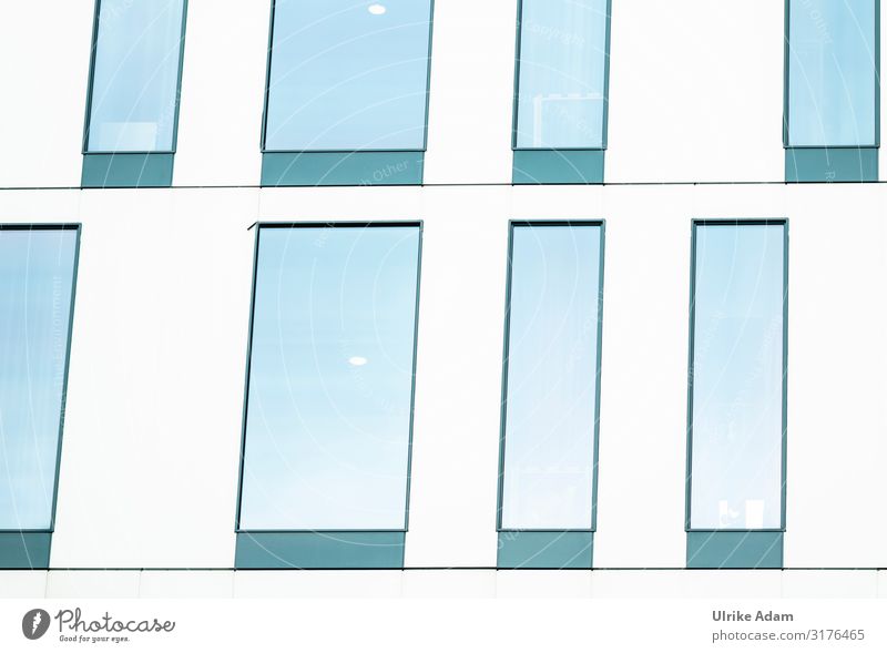 Fensterfront in Hamburg Design Hochhaus Gebäude Fassade Inspiration Architektur Anordnung blau weiß Rechteck Farbfoto Außenaufnahme Muster Strukturen & Formen