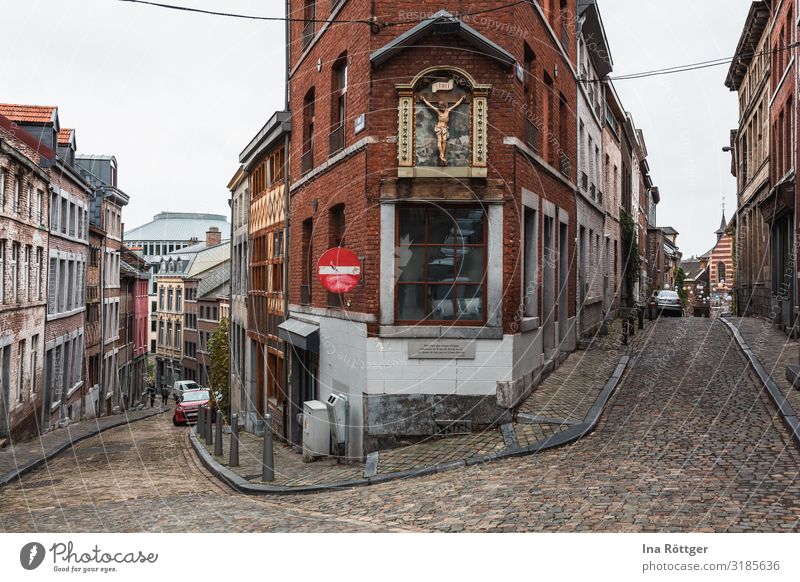 In den Straßen von Lüttich | Belgien Häusliches Leben Wohnung Renovieren Umzug (Wohnungswechsel) Skulptur Architektur Stadt Stadtrand Altstadt Haus Gebäude