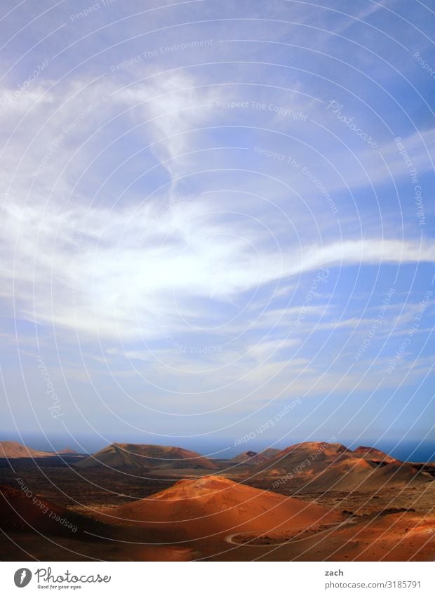 Feuerberge III schön Ferien & Urlaub & Reisen Reisefotografie Ferne Insel Berge u. Gebirge Landschaft Sand Himmel Hügel blau Vulkan dunkel braun rot