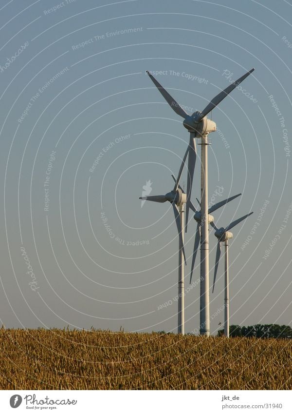 windrad quattro 1 Elektrizität alternativ Sommer Kornfeld Mecklenburg-Vorpommern Windkraftanlage Energiewirtschaft