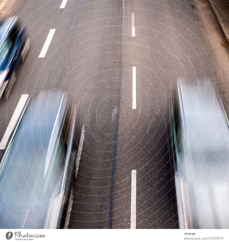 Überholspur Verkehr Straße fahren Geschwindigkeit Bewegung Termin & Datum Bewegungsunschärfe Langzeitbelichtung Verkehrsmittel Stress Verkehrswege