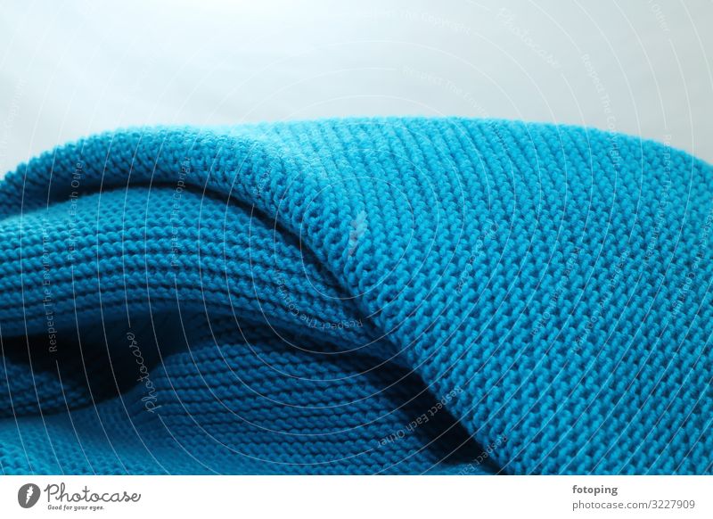Wolldecke Handarbeit stricken Bekleidung Stoff retro blau Tradition Baumwolle Decke Handarbeiten häkeln Luftmaschen Schlaufe Schafwolle Strickware Struktur