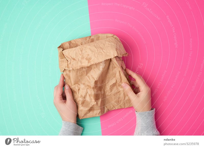offene braune Papiertüte für Lebensmittelverpackungen kaufen Handwerk Umwelt Container Rudel Verpackung Paket oben grün rosa Farbe Halt Tasche blanko