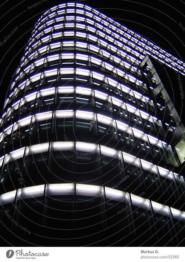 Vattenfall Tower Licht Gebäude Hochhaus Nacht Stadt Architektur Skyline Light