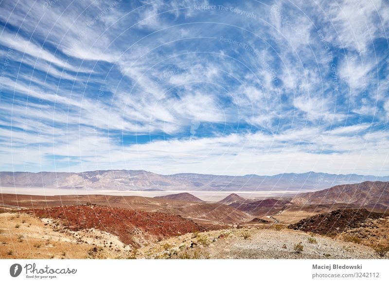 Szenische Wolkenlandschaft über dem Death Valley, USA. Ferien & Urlaub & Reisen Ausflug Abenteuer Ferne Freiheit Expedition Sommer Berge u. Gebirge wandern