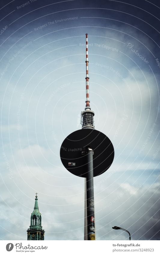 Berliner Fernsehturm spielt mal wieder Verstecken Ferien & Urlaub & Reisen Tourismus Sightseeing Städtereise Technik & Technologie Telekommunikation