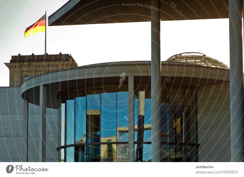 Regierungsviertel Architektur Berlin Deutscher Bundestag Deutschland Deutsche Flagge Hauptstadt Bundeskanzler Amt marie elisabeth lüders haus Parlament