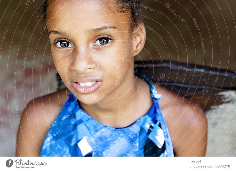 hübsches kubanisches Mädchen II , Kuba Lifestyle Stil schön Leben Spielen Ferien & Urlaub & Reisen Ausflug Insel Kind Mensch feminin Frau Erwachsene Kindheit