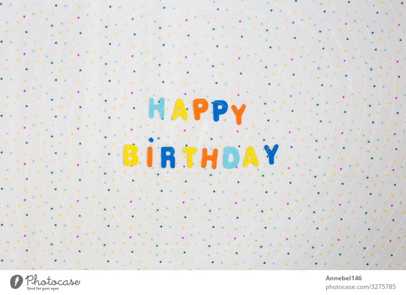 Bunte Geburtstagsglückwünsche mit Sternen auf weißem Hintergrund Design Freude Glück Dekoration & Verzierung Feste & Feiern Kunst Papier Kerze Luftballon Schnur