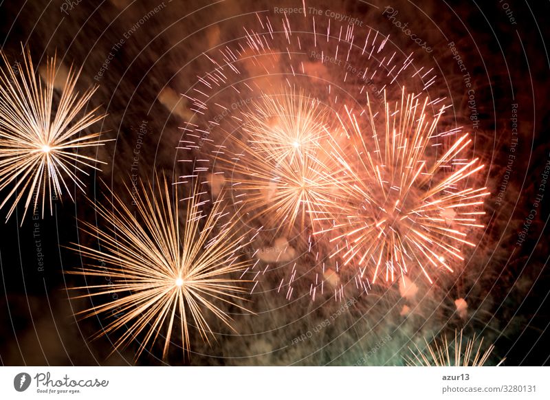 Luxury fireworks event sky show with colour big bang stars Lifestyle Freizeit & Hobby Nachtleben Entertainment Party Veranstaltung Silvester u. Neujahr