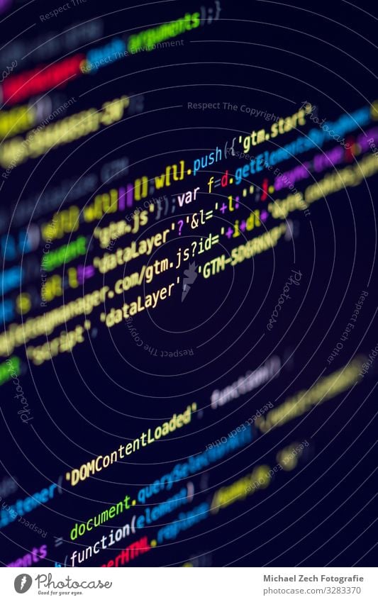 Entwickler-Bildschirm mit farbigem Website-Programmiercode Dekoration & Verzierung Arbeit & Erwerbstätigkeit Beruf Computer Software Technik & Technologie