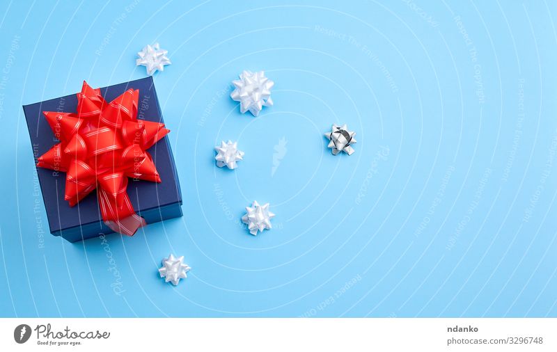 dunkelblaue quadratische Geschenkverpackung aus Karton Design Winter Dekoration & Verzierung Feste & Feiern Valentinstag Muttertag Weihnachten & Advent