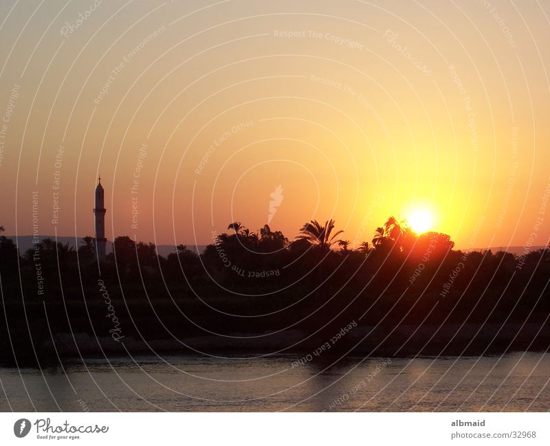 Ägyptischer Sonnenuntergang - die Zweite Ägypten Moschee Nil Ferien & Urlaub & Reisen Zufriedenheit Abenddämmerung