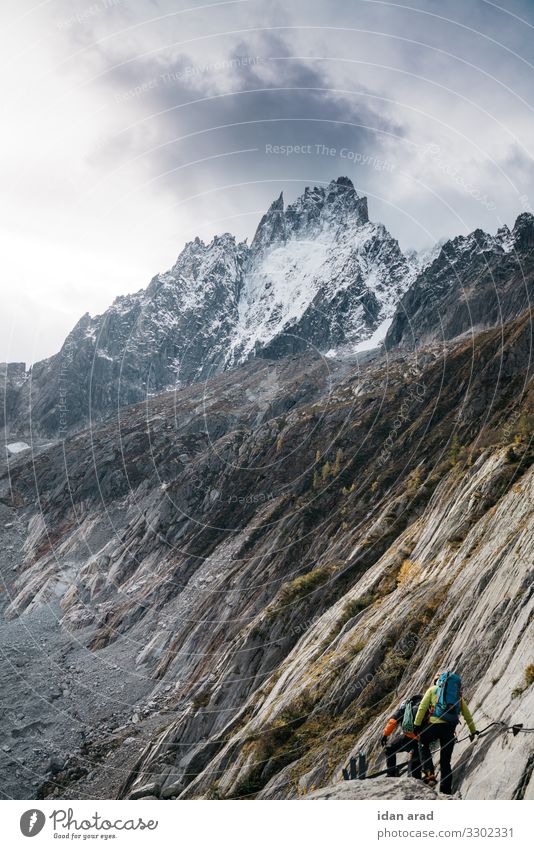 Gletscherklettern Natur Landschaft Erde Himmel Gewitterwolken Alpen Berge u. Gebirge Schneebedeckte Gipfel Fitness Sport Abenteuer wandern Wanderausflug
