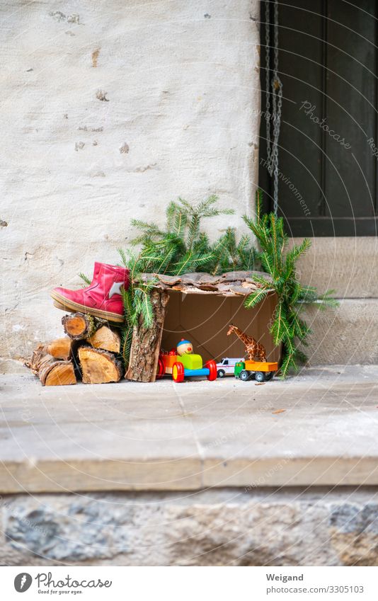 Krippe für Weihnachten von Kinder gestaltet Häusliches Leben Wohnung Weihnachten & Advent Feste & Feiern Weihnachtskrippe Farbfoto Textfreiraum oben