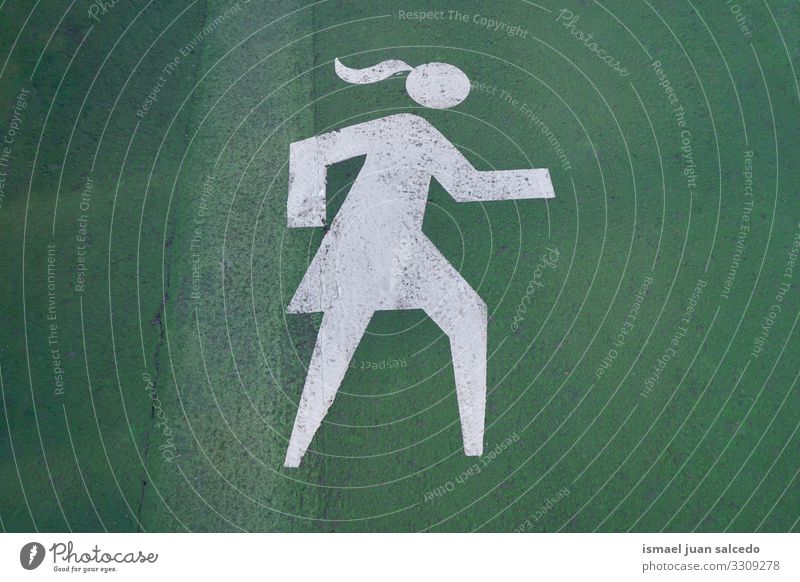 Fußgängersignal auf der Straße in der Stadt Bilbao Spanien Gehhilfe Ampel signalisieren Ermahnung Verkehr Großstadt Verkehrsschild Zeichen Symbol Weg Vorsicht