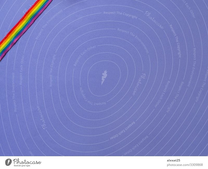 Violetter Hintergrund mit lgbtq-Farbband und Kopierraum Design Freiheit Mensch Homosexualität Frau Erwachsene Fahne Liebe Freundlichkeit Respekt Stolz Frieden