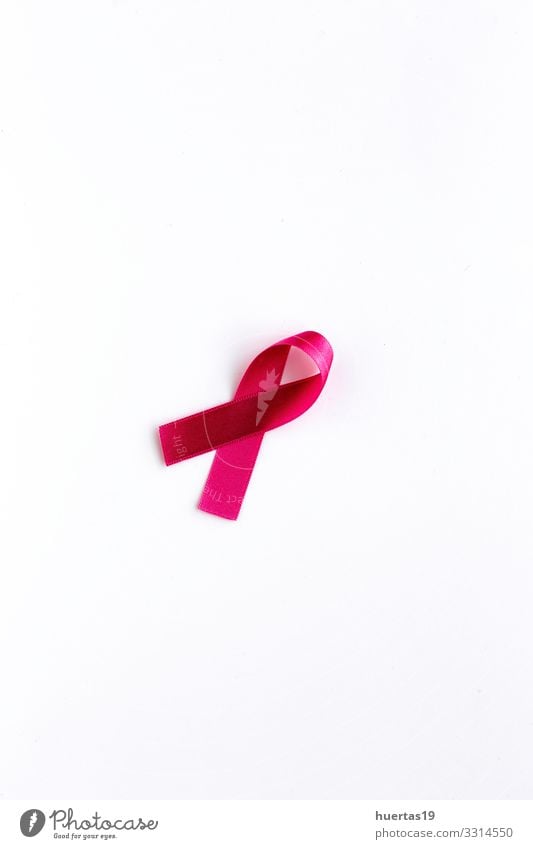 Rosa Farbband auf farbigem Hintergrund. Krebs Lifestyle Gesundheitswesen Behandlung Krankheit Medikament Frau Erwachsene Frauenbrust Schnur rosa weiß Hoffnung