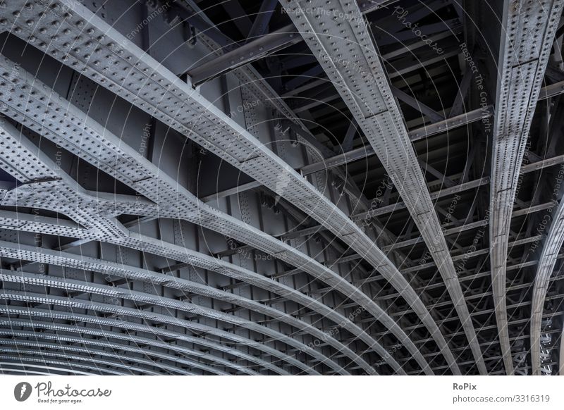 Stahlrahmen der Blackfriars-Brücke in London. Lifestyle Stil Design Ferien & Urlaub & Reisen Tourismus Sightseeing Städtereise Wissenschaften