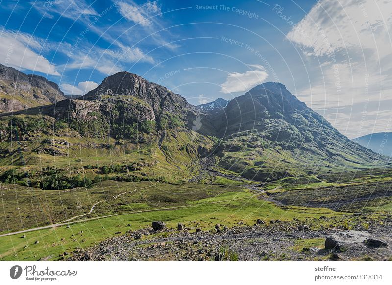 GLENCOE 2 Natur Landschaft Schönes Wetter Berge u. Gebirge Gipfel wandern Highlands Glencoe Schottland Ferien & Urlaub & Reisen Tourismus Farbfoto Außenaufnahme