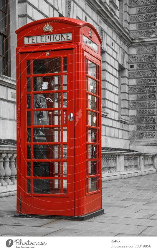 Traditionelle Telefonzelle in London. Lifestyle Stil Design Ferien & Urlaub & Reisen Tourismus Sightseeing Städtereise Arbeit & Erwerbstätigkeit Beruf